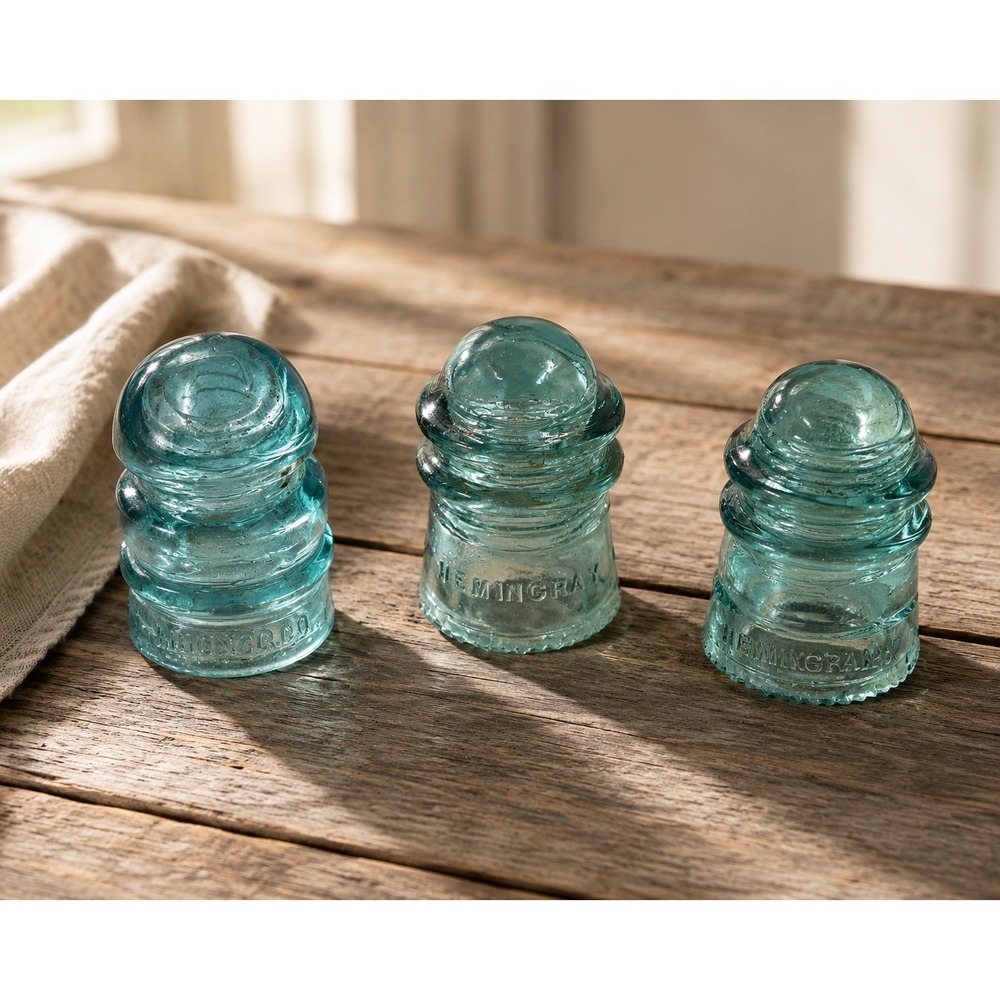 Lot of 3 Vintage Aqua Hemingray Glass Insulators Hemingray-40 No 9 Blue Green